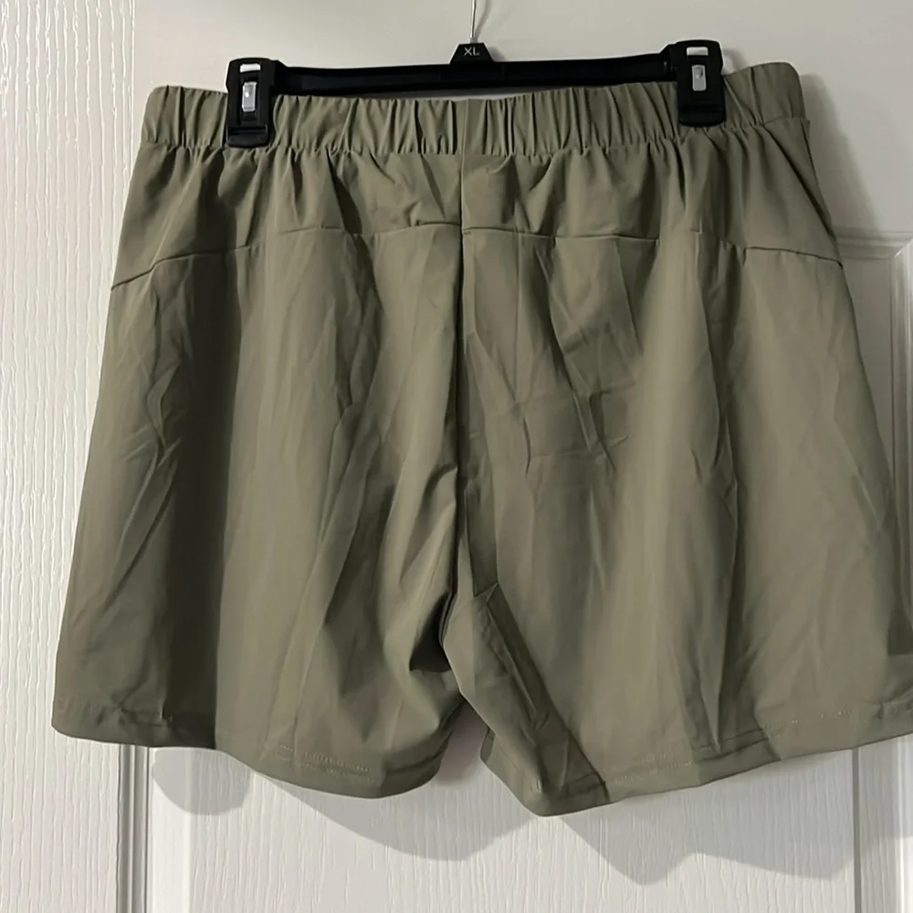 Little Donkey‎ Andy Women's Stretch Quick Dry Shorts Size XL color - sage NET